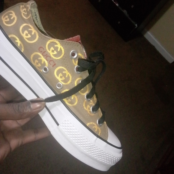 Custome all stars - Picture 1 of 4